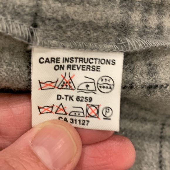 DKNY ‘90’s Vintage shacket- like new - Picture 13 of 14